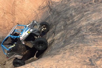 Roctane tires help this 900 get out of the hole.