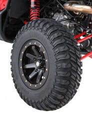 Rear: HD9 4+3 15x7 wheel, with 30x10-15 Chicane RX tire